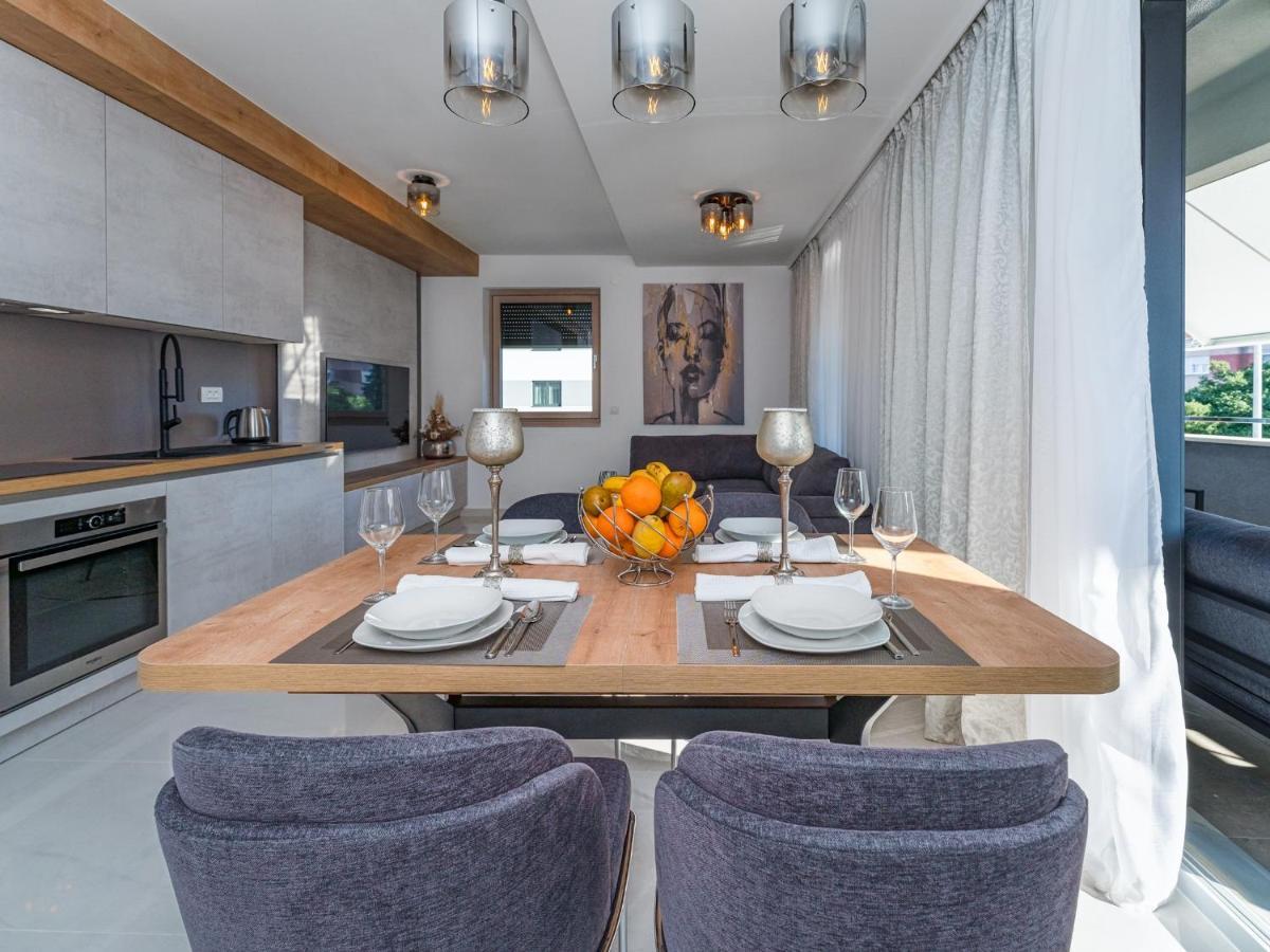 Diamond Two Bedroom Apartment Zára Kültér fotó